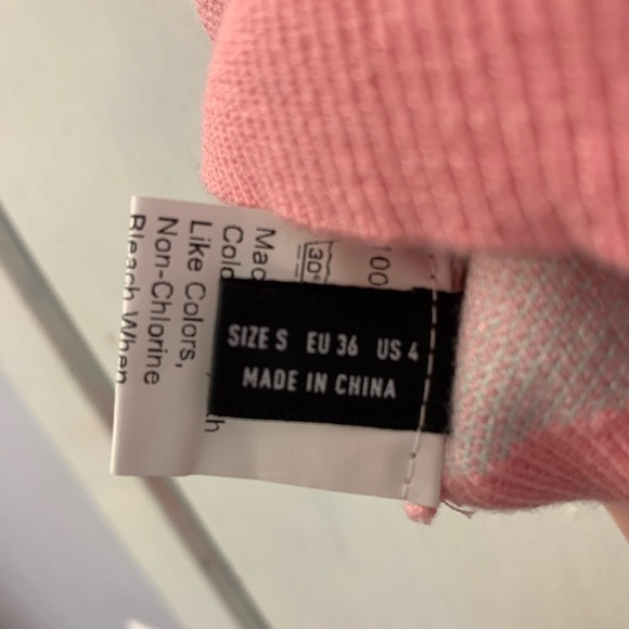 Shein tank - Picture 3 of 3